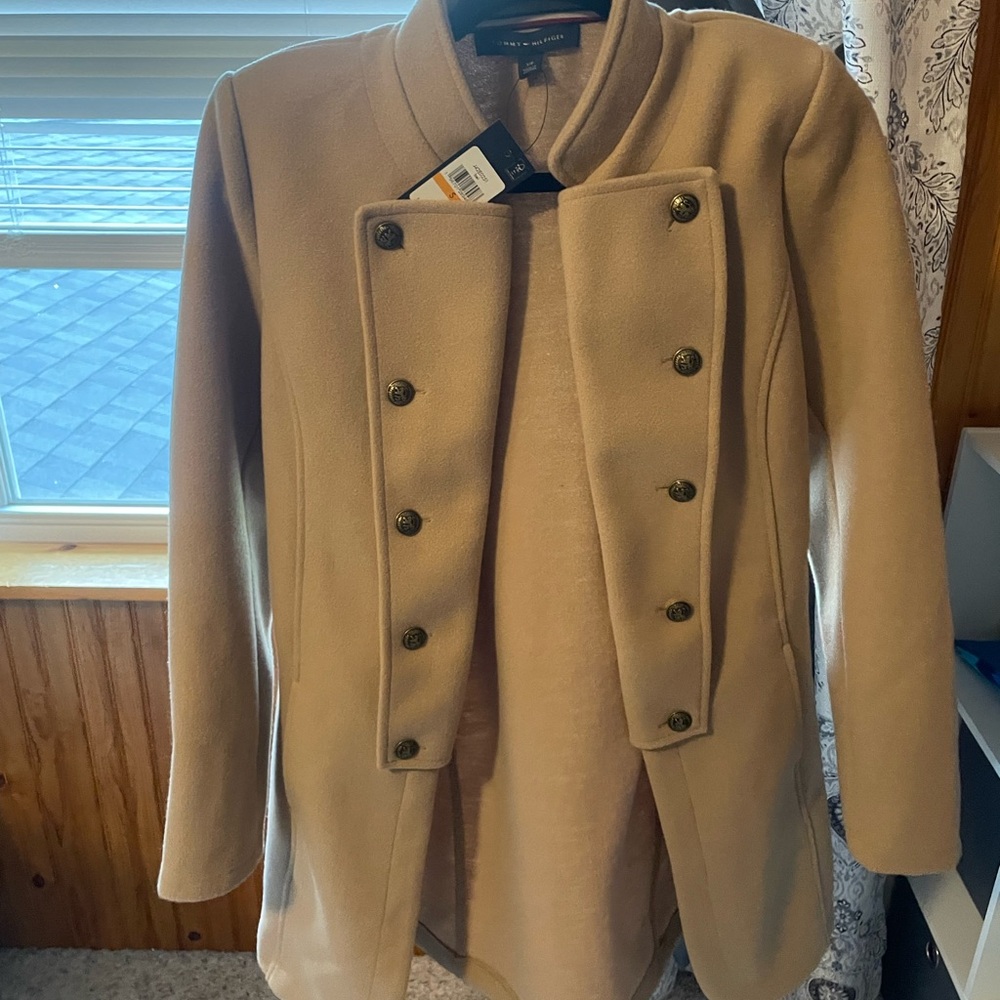 Tommy Hilfiger NWT Elegant Beige Pea Coat